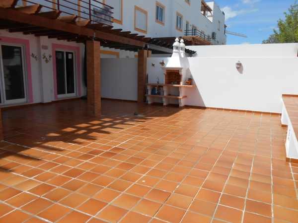 3 Bed Apartment For Sale - Cabanas de..