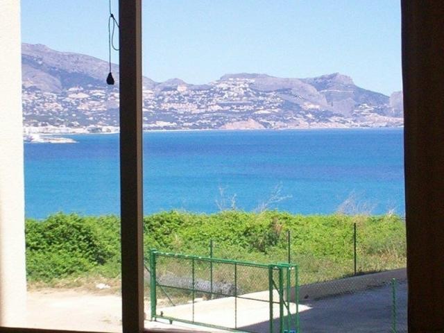 2 Bedroom Apartment, Albir, Costa.. - 2