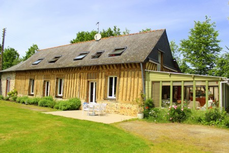 Character detached country house and..