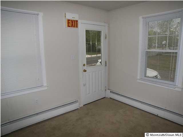 Commercial Property For Sale: 724 W Bay.. - 2