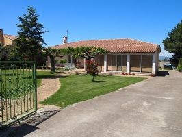 Pretty Single Storey Villa - 2