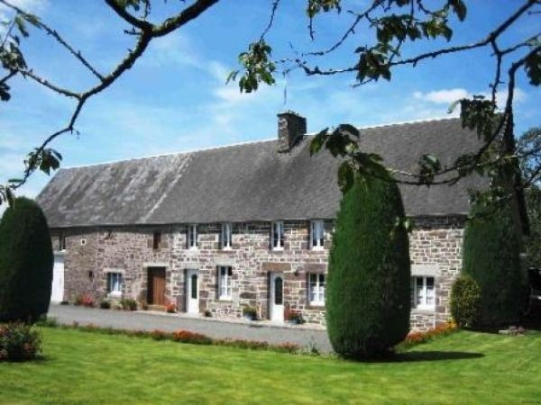 Stone Built, Character Country House