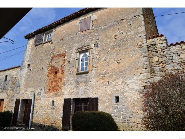 18th Century 2 Bed Character Property.. - 2