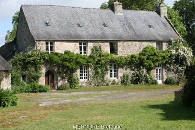 7 bedroom Manor House For Sale: 29530..