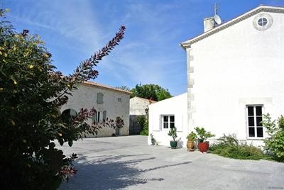 Villa 6 Rooms