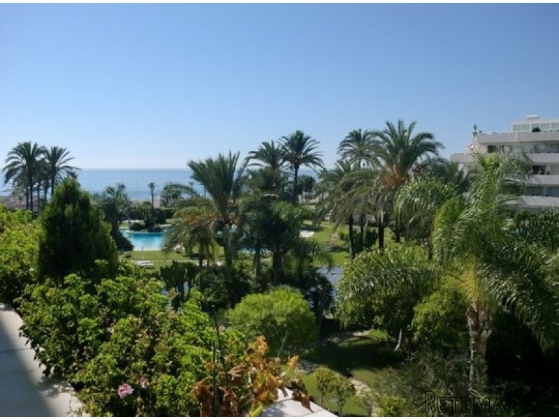Apartment for sale in Puerto Banus..