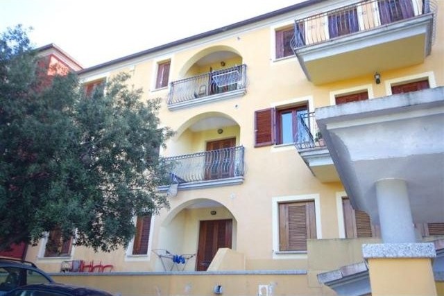 1 Bedroom - Apartment - For Sale - 2