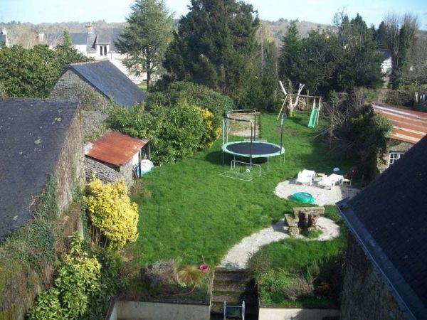Well Established 9 Bed Guest House - 2