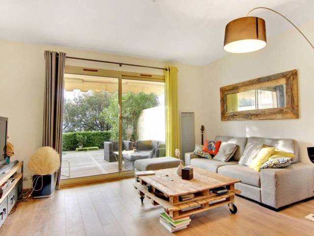 1 bedroom apartment recently renovated