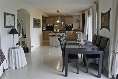 House Villa 6 Rooms - 2