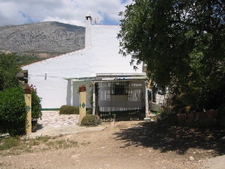 Villa - Two country houses situated..