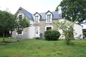 3 Bed Stone Built Property in Hamlet