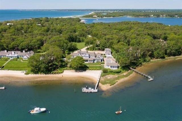 7 bedroom Property For Sale: Garrison..