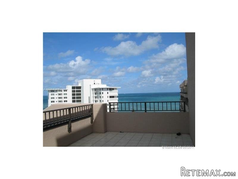 2 bedroom Flat For Sale: 251 CRANDON BL..