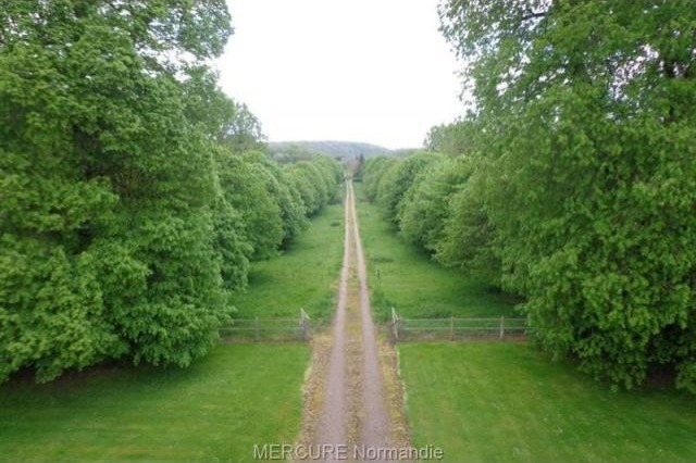 9 bedroom Castle For Sale: 27000.. - 2