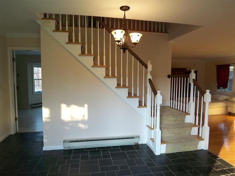 4 bedroom House For Sale: 14 Apache.. - 2