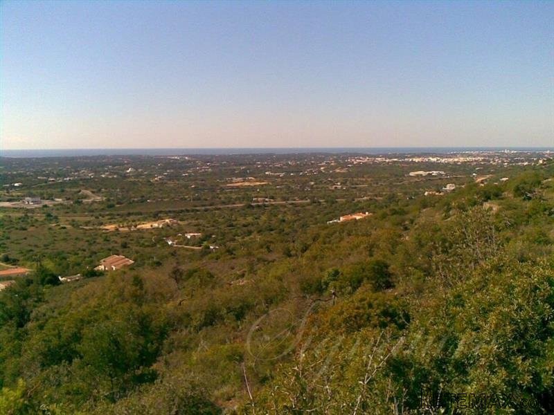 Plot For Sale: Santa Barbara de Nexe..