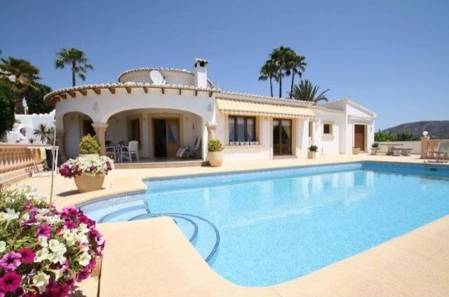Villa for sale in Moraira