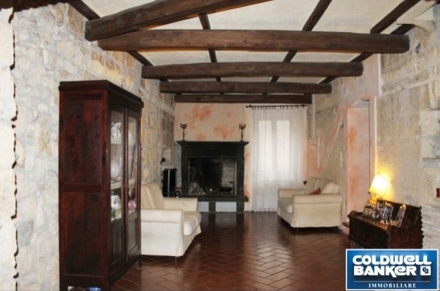 3 Bedrooms - Apartment - For Sale