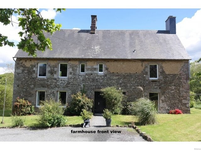 18th Century Farmhouse And Guest Cottage - 2