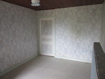 Stone Property To Modernise - 2