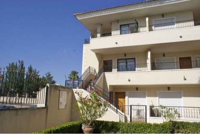 3 bedroom, 2 bathroom Apartment 100m2