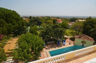 Beautiful and Private 6 Bedroom.. - 2