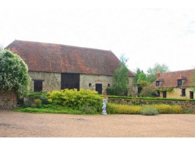 6 bedroom Castle For Sale: 03500.. - 2