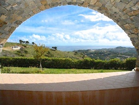 Villa In Liguria With Sea View