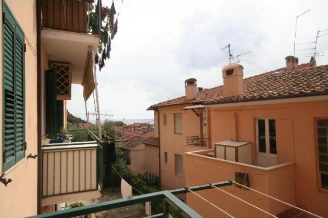 1 Bedroom - Apartment - For Sale