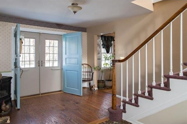 4 bedroom Residence For Sale: Stanford.. - 2