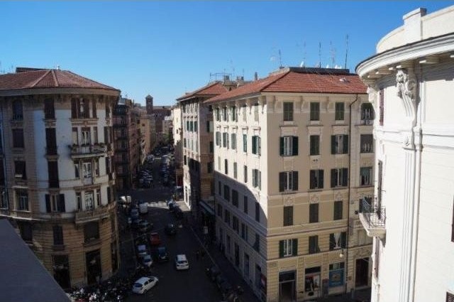 4 Bedrooms - Attic - For Sale