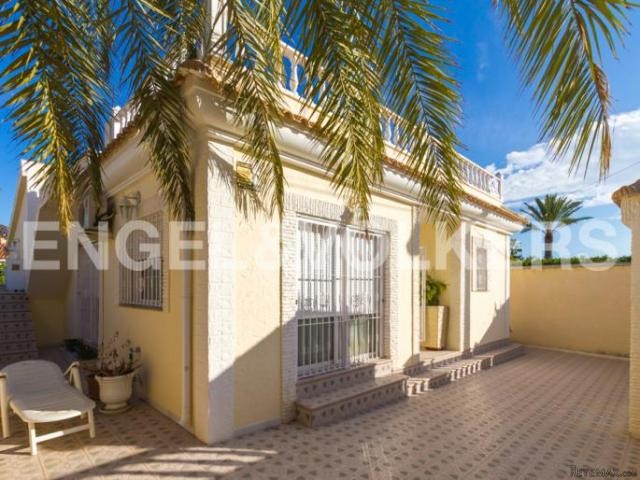 MAGNIFICENT HOUSE IN THE BEST AREA OF.. - 2