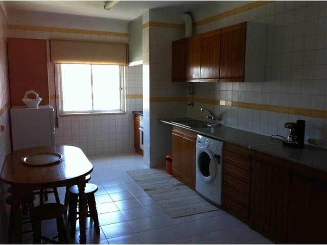 3 BEDROOM APART. WITH EXCELLENT SEA..
