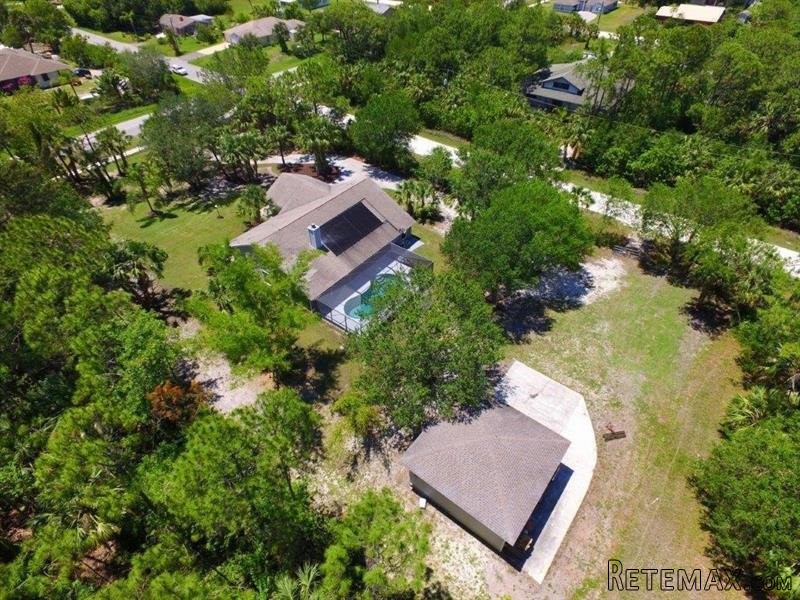 4 bedroom House For Sale: 8466 91st..