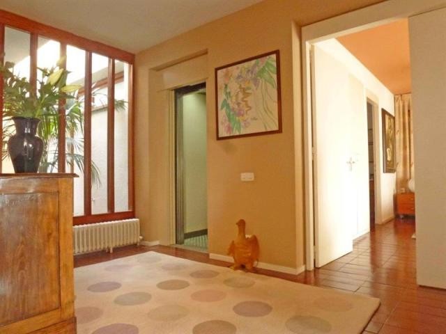 5 bedroom Detached House For Sale:.. - 2