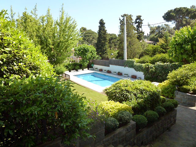 7 bedroom Detached House For Sale:.. - 2