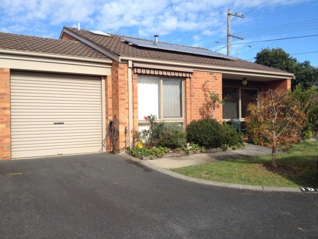 Unit 10 Valley Village Mews - DANDENONG..