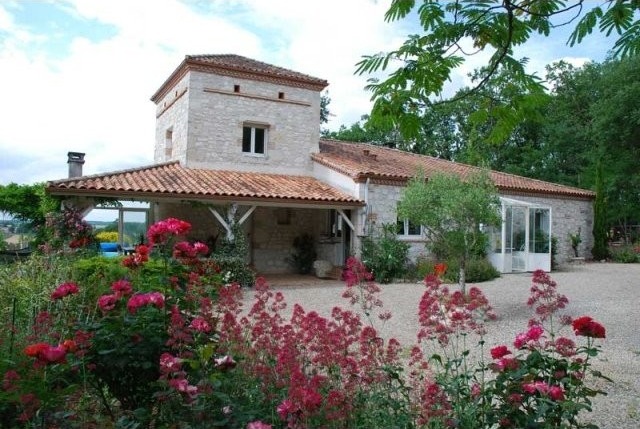 Attractive Country Home Nr Laroque.. - 2