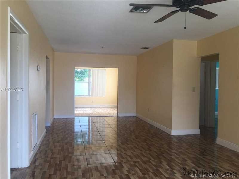 2 bedroom House For Sale: 351 E 38 St - 2