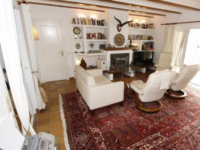 4 Bedrooms - Villa - Alicante - For Sale - 2
