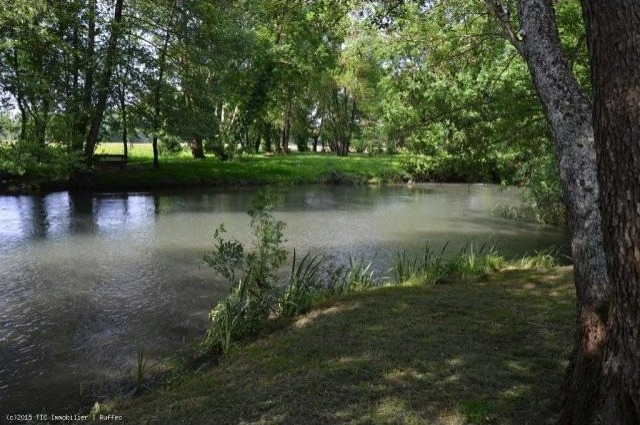 River Frontage And Idyllically Located.. - 2