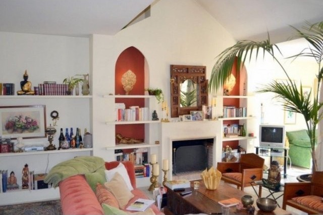 Fabulous Priced 3 Bed Penthouse Front.. - 2