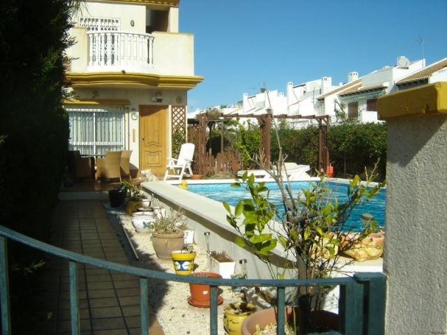 Townhouse for sale 330.000 €..