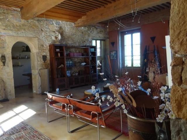 2 bedroom Flat For Sale: 69350 LA.. - 2