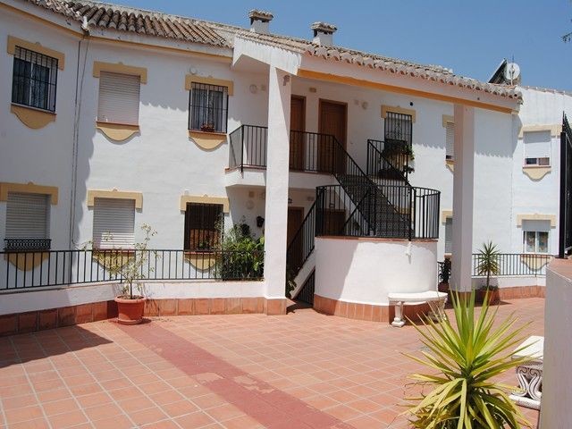Town House for Sale in Competa, Competa..