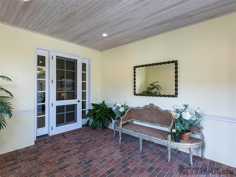 3 bedroom House For Sale: 70 Caribe.. - 2