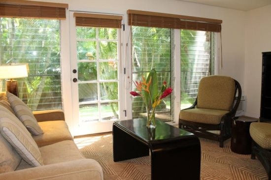 Aina Nalu Condo H104