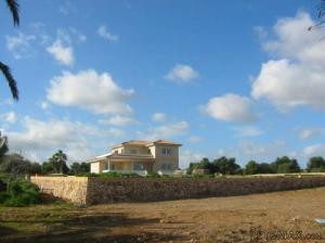 Finca, with panoramic views to the Bay..