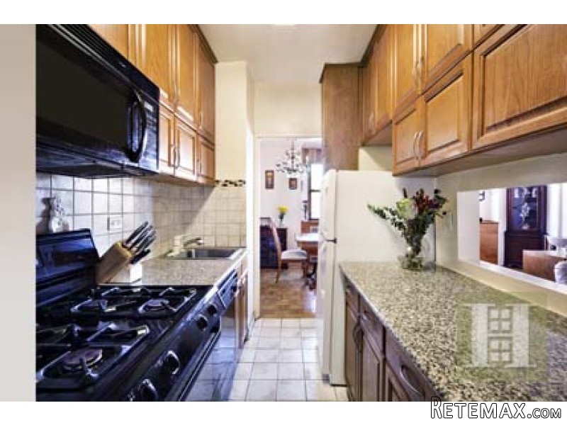 2 bedroom Apartment For Sale: 239 EAST.. - 2
